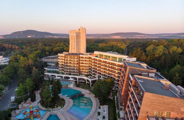 Flamingo Grand Hotel & Spa