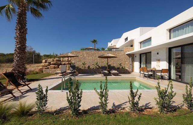 Flamingo Living Suites & Villas