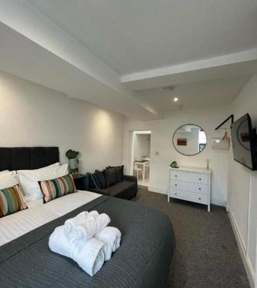 Flat 4 - Eign St Hereford