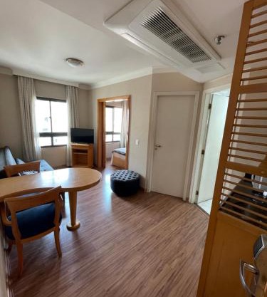 Flat 4 Estrelas em Pinheiros