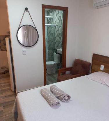 FLAT Beverly Hills 401A