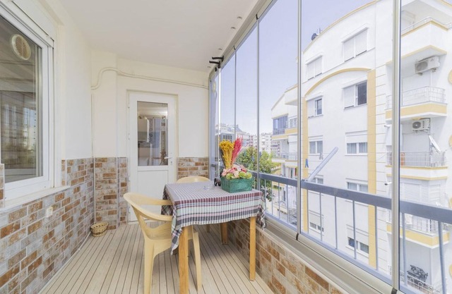 Flat Close to Beach with Balcony in Konyaalti