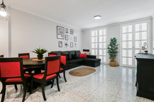 Flat Triana