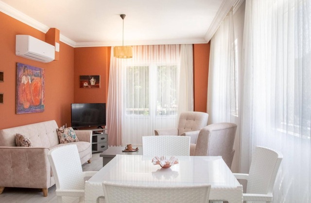 Flat w Sea View Terrace 1 min to Beach in Didim