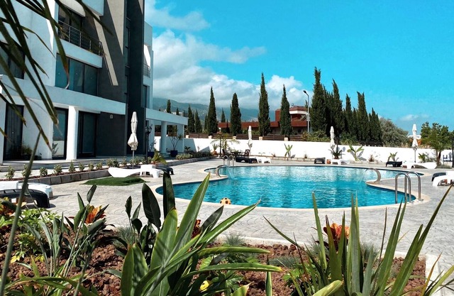Flat with Sea View Close to Beach in Edremit