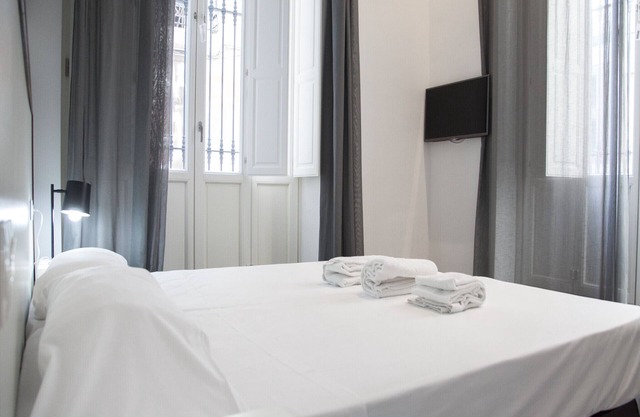 Flats Friends Soho Suites 2 dormitorios adaptado