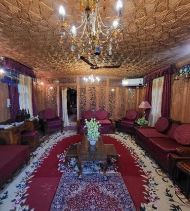 Floating Heritage Persian Gulf Houseboats