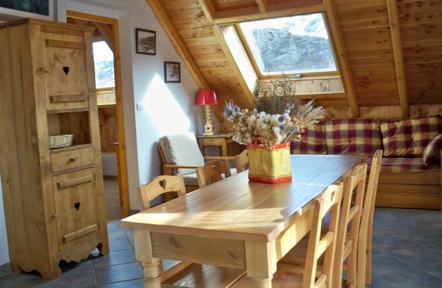 Floor -1, balcony, parking, ski locker, 50m², Valloire