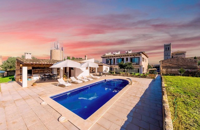 Planta con vistas espectaculares, muy luminoso ,piscina, BBQ ,solarium privado.