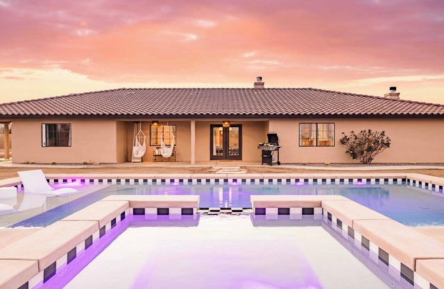 Flora by Avantstay Modern & Private Desert Oasis on Large Grounds w/ Pool & Bocce Ball!