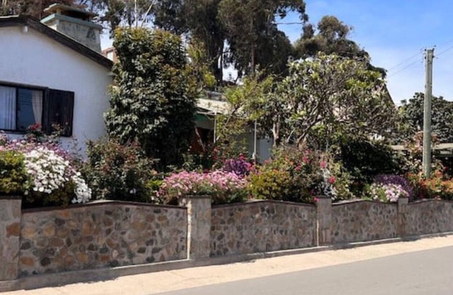 CASA FLORAL EN MAINTENCILLO