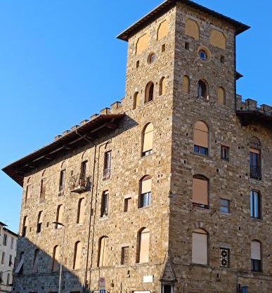 Florence castle apartment 2 bedrooms, 2 bathrooms