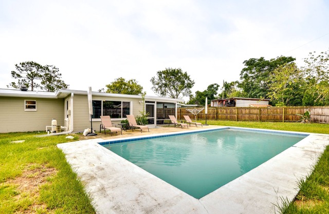 Florida Escape w/ Pool, Near Beaches & Kayaking!