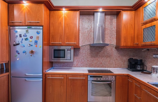 Florina House - Spacious with 2 Bedrooms and mountain view