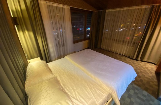 FLORYA EXPRESS OTEL