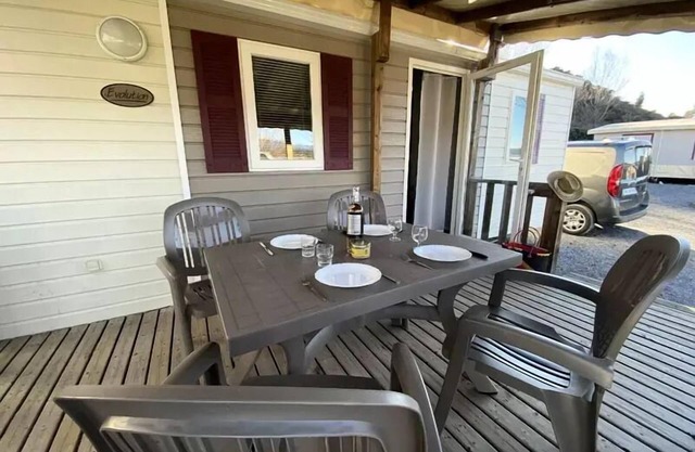 Camping Saint-Amand *** - Casa móvil Confort + 3 habitaciones 4 personas