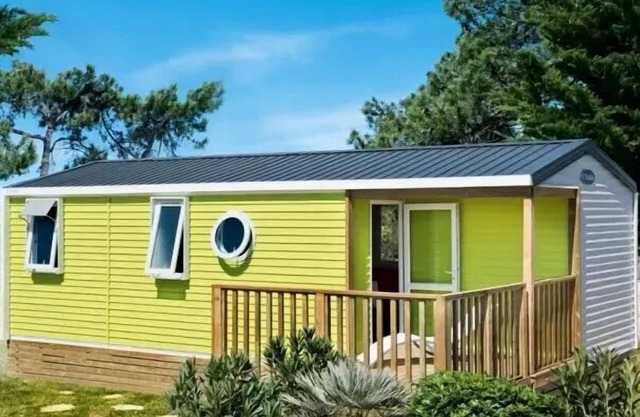 Flower Camping Vitamin **** - Mobile home Côté Confort 25m² (2 bedrooms) + TV + Integrated terrace - Arrival Sunday 4 people