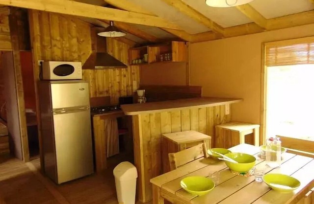 Acampar Beauchene *** - Sweet Flower 3 habitaciones 4 Personas