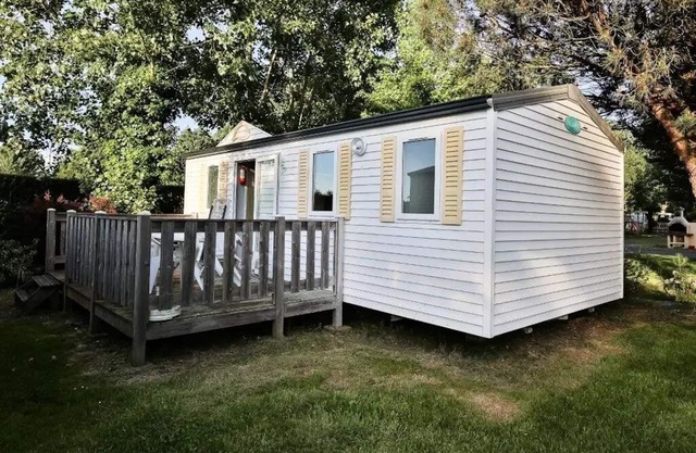 Flower Camping Le Pavillon *** - Mobile home Standard 32m2 - 2 bedrooms + Terrace 7 people