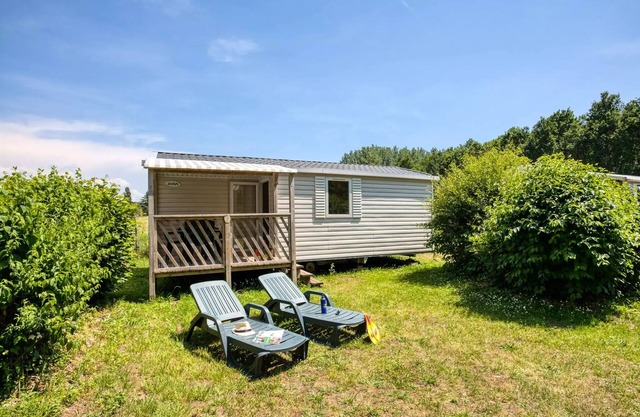 Camping Les Berges de la Dordogne *** - Mobil Home Confort 3 habitaciones 4/5 personas