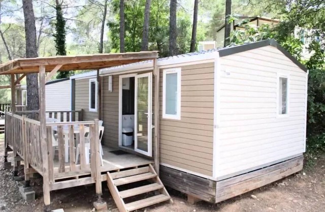 Flower Camping Les Cadenières **** - Mobil home Comfort with air conditioning 29m2/32m2 2Ch. 4/6P 6 persons