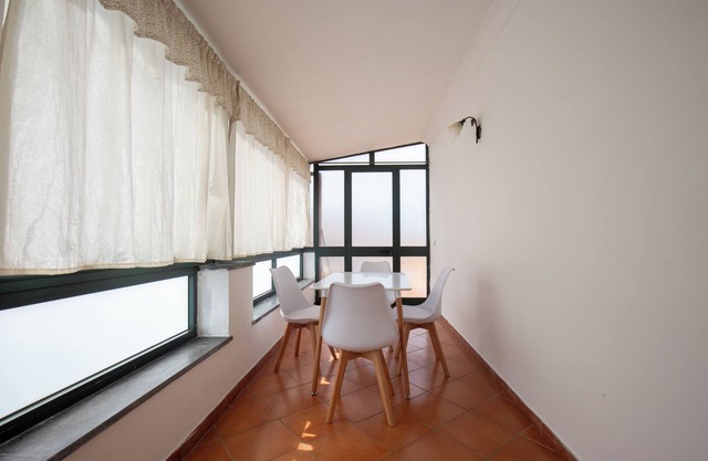 flowers apartments and rooms
