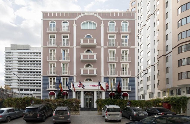 Flowers Hotel
