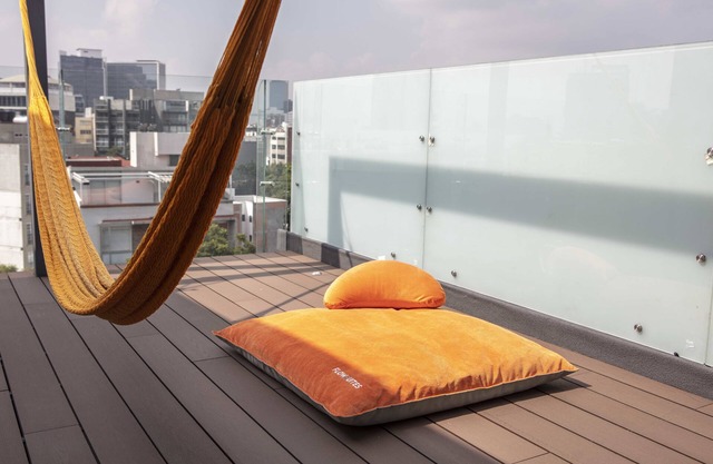 FlowSuites WTC