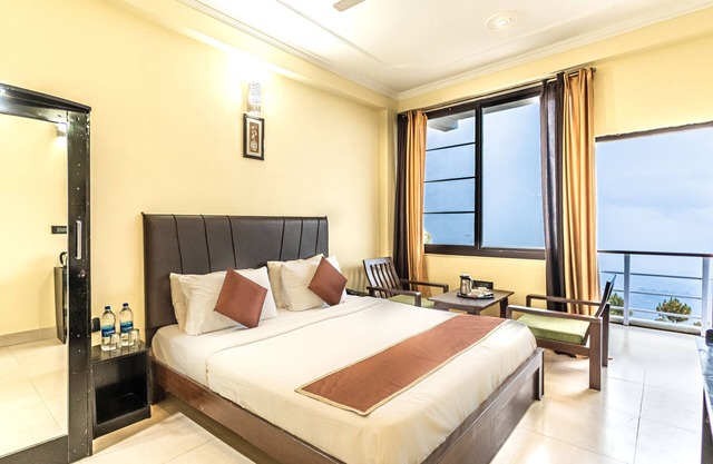 Flutter Hotels & Resort