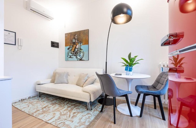 Fondazione Prada Exclusive Apartment with Balcony - Top Collection