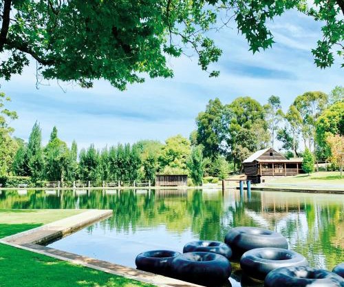 Fonty's Pool Caravan Park and Chalets