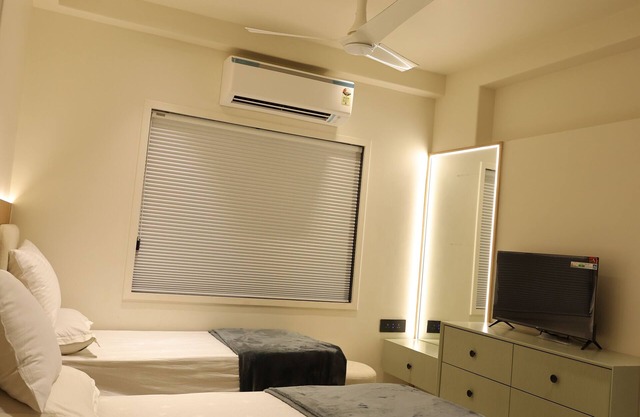 For NRI by NRI Penthouse-Terrace,Pizza Oven, Views