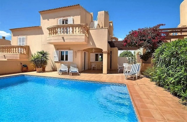 Ofertas de última hora: Casa rural cerca de la playa con piscina, Wi-Fi u. clima