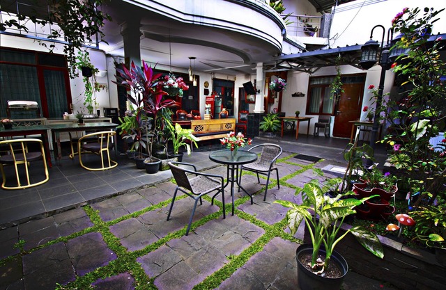 Fora Guest House Taman Lingkar