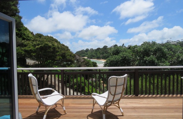 Forbes Hillside Hideaway