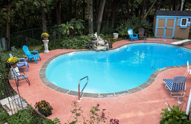 Forest Creek Bed & Breakfast and Retreat