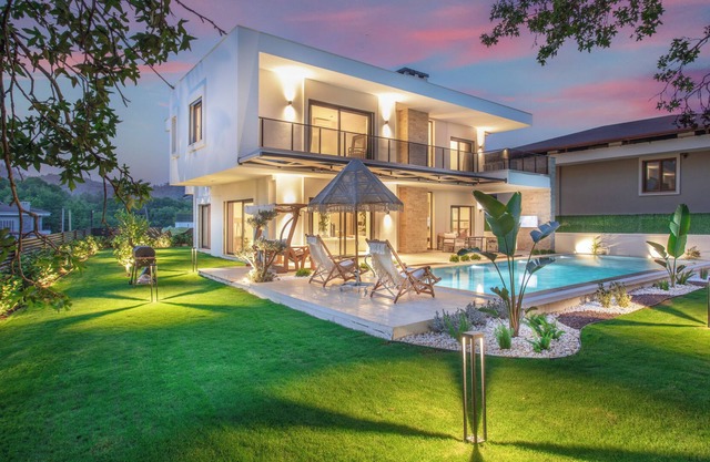Forest Haven: Villa With Pool
