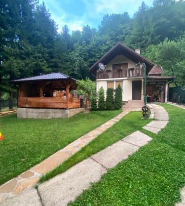 Forest House between Sarajevo & Vlasic