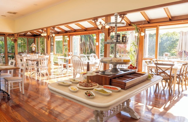 Forest Lodge Resort