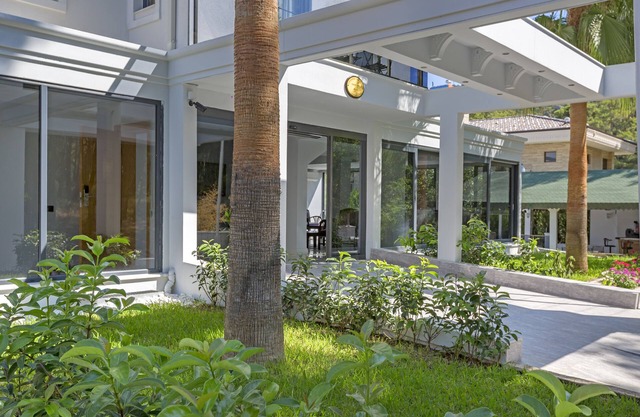 Forest Park Hotel