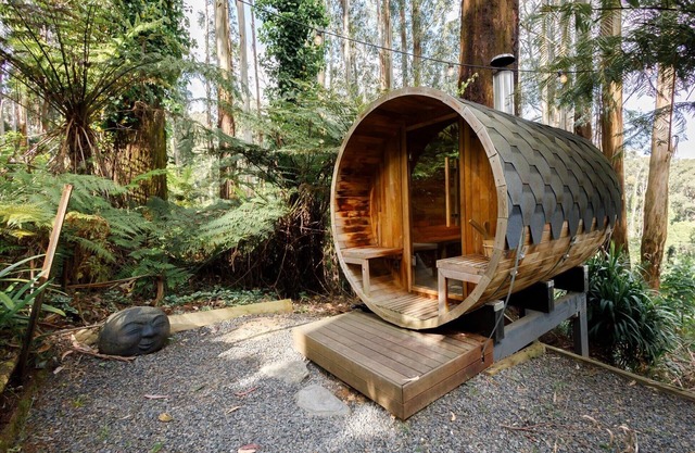 Forest Retreat w/Woodfire Sauna. nClose to Wedding Venues & Puffing Billy