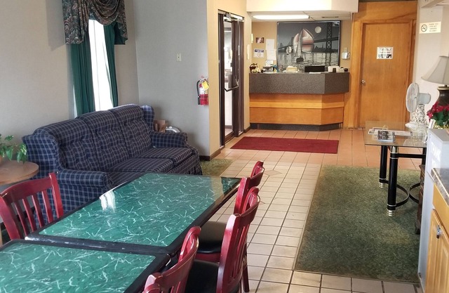 Fort Wayne Inn
