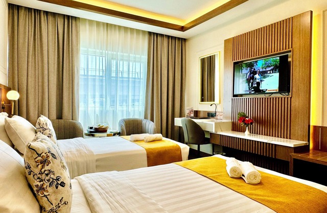 Fortune Plaza Hotel