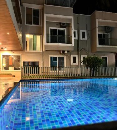 Fortune Resort by Cayana Stays