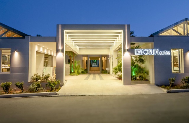 Forum Suites