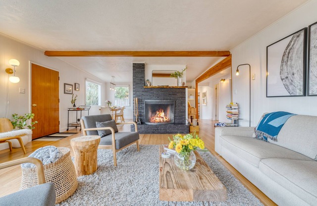 Four Bears by AvantStay | Walk to Beach, Hot Tub, Ocean View