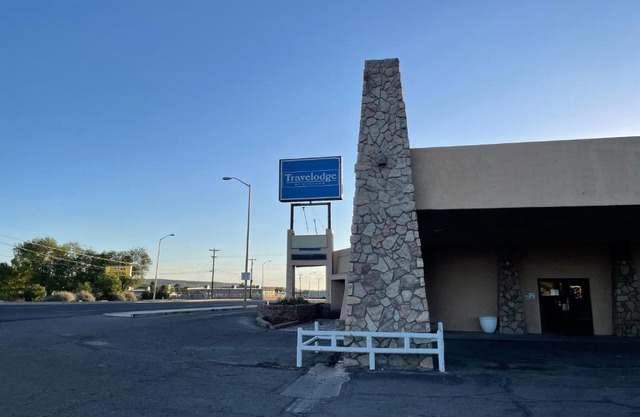 Four Corners Inn