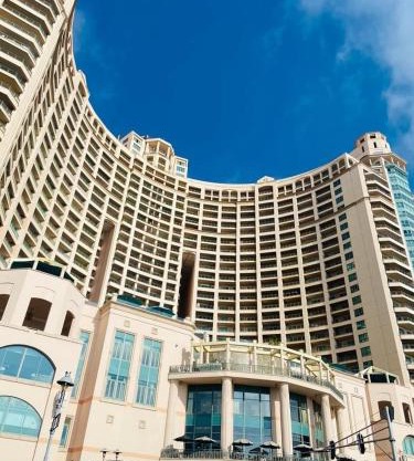 Four seasons at san stefano grand plaza