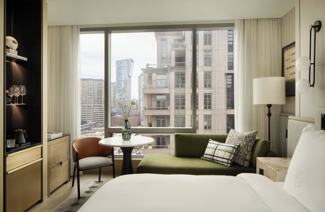 Four Seasons Hotel Toronto