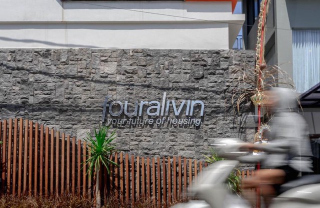 Fouralivin